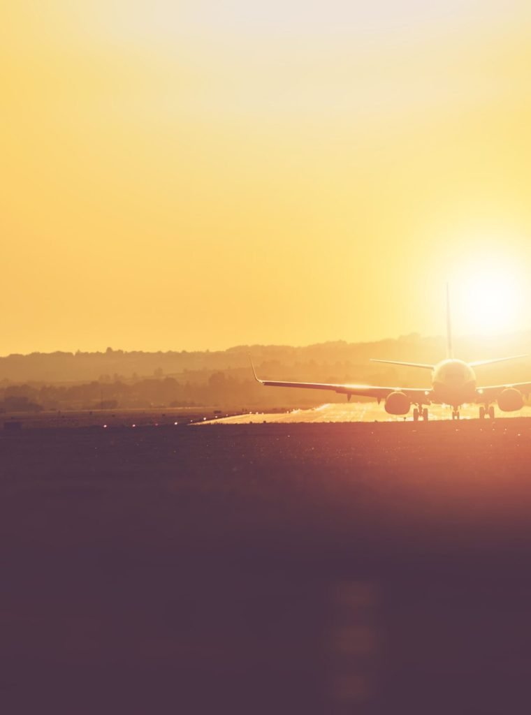 airplane-in-the-airport-2022-12-16-11-39-51-utc (1) airplane-in-the-airport-2022-12-16-11-39-51-utc (1)